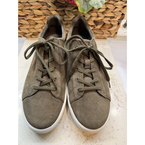 Clarks Ultimate Comfort Cushion Feel 10M Lace Up Suede Leather Shoes Brown - Picture 1 of 9